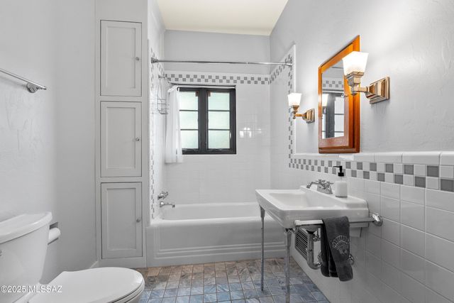 2149 E 4th Street, Tucson, AZ 85719