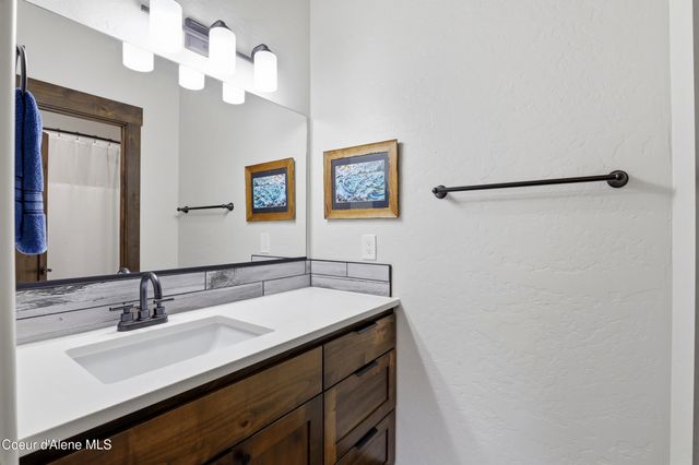 32220 N Sheep Springs RD, Athol, ID 83801