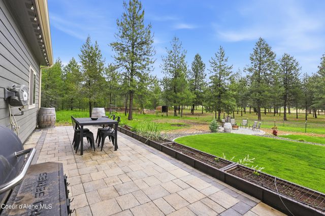 32220 N Sheep Springs RD, Athol, ID 83801