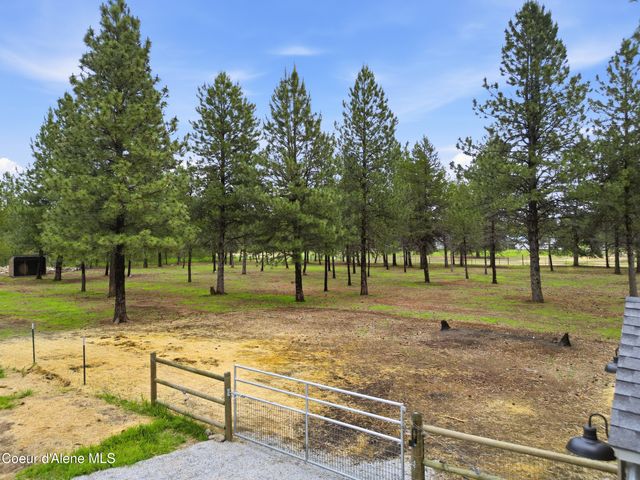 32220 N Sheep Springs RD, Athol, ID 83801