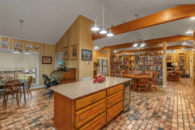 3100 Herren Road, Doyline, LA 71023