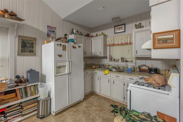 3100 Herren Road, Doyline, LA 71023