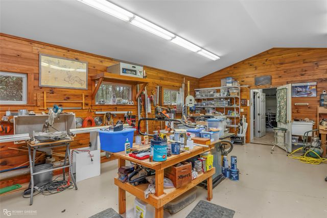 3100 Herren Road, Doyline, LA 71023