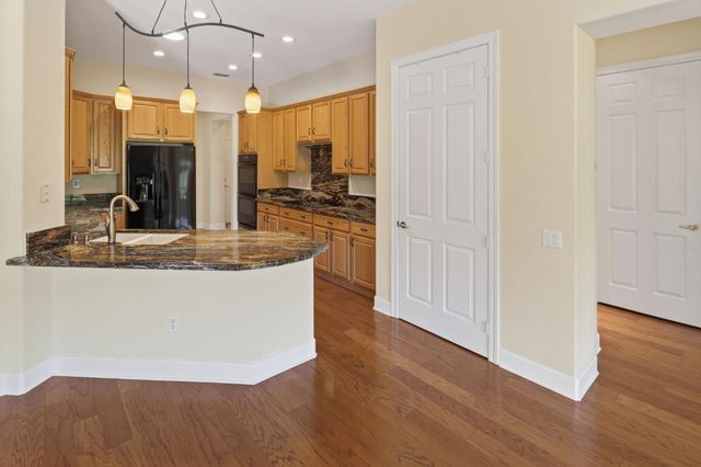 1152 Secret Lake Loop, Lincoln, CA 95648