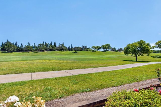 1152 Secret Lake Loop, Lincoln, CA 95648