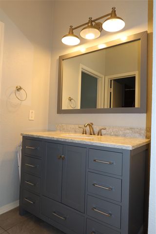 2802 Nueces ST 306, Austin, TX 78705
