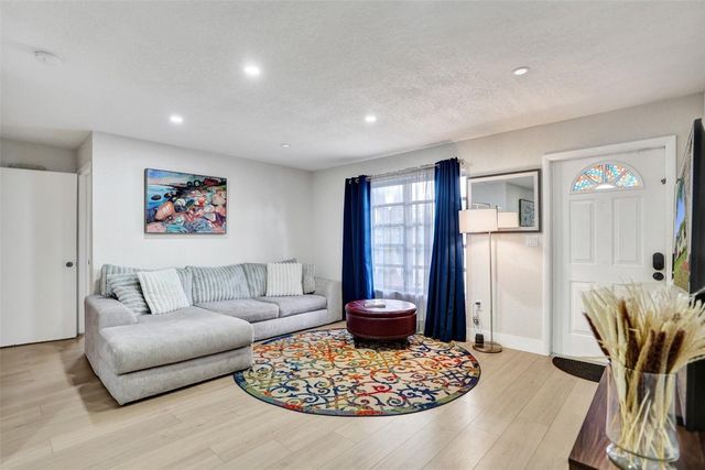 6251 NW 12th Court, Sunrise, FL 33313