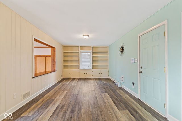 907 Fairway Drive, Indianapolis, IN 46260