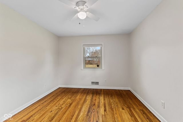 907 Fairway Drive, Indianapolis, IN 46260