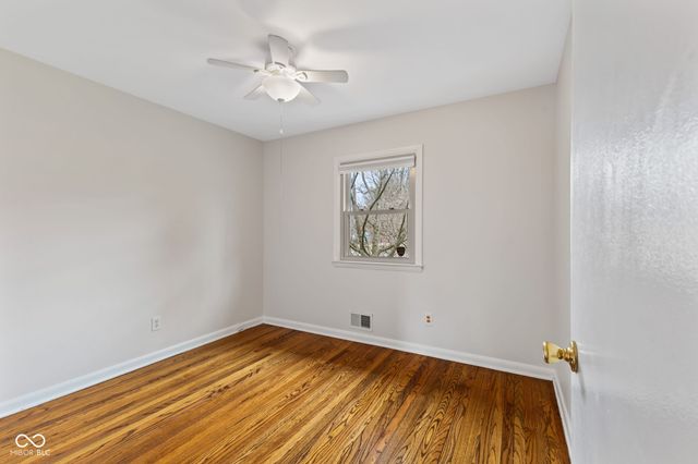 907 Fairway Drive, Indianapolis, IN 46260