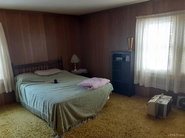 409 N 6th Avenue, Hurley, WI 54534