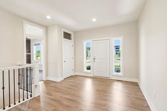 706 E Mason Drive, Edgerton, WI 53534