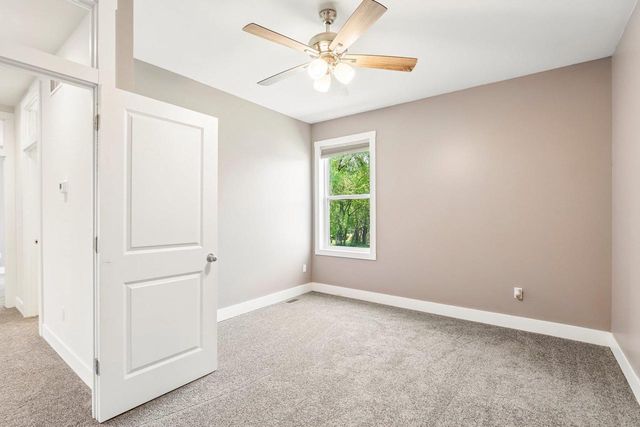 706 E Mason Drive, Edgerton, WI 53534