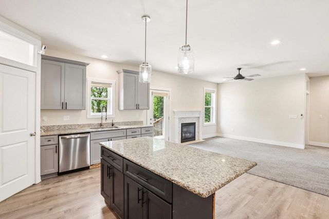 706 E Mason Drive, Edgerton, WI 53534
