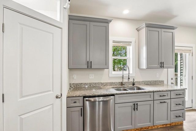 706 E Mason Drive, Edgerton, WI 53534