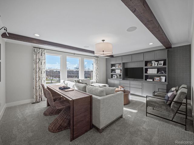 18064 Stallmann Drive, Macomb Township, MI 48042