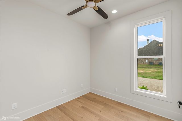 102 Overbrook Lane, Bossier City, LA 71111