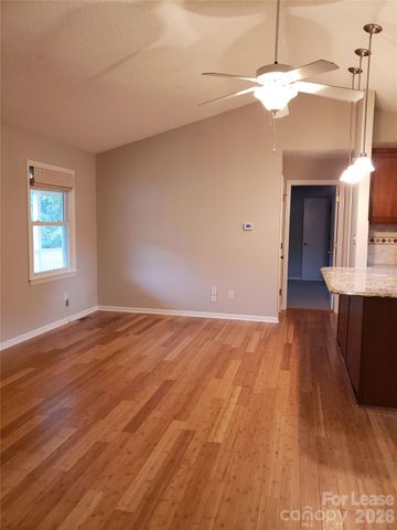 7900 Mountain Shore Drive, Sherrills Ford, NC 28673