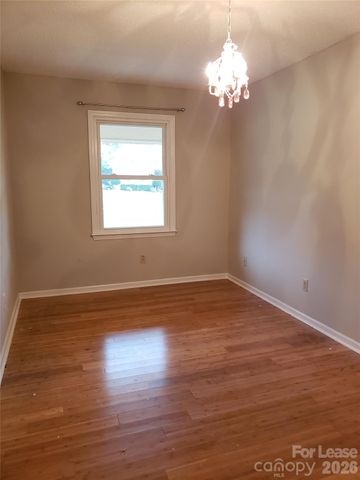 7900 Mountain Shore Drive, Sherrills Ford, NC 28673