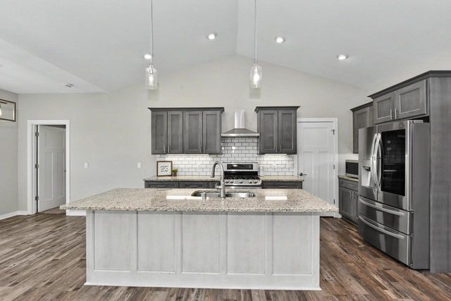 620 E Clancy STREET, Jefferson, WI 53549