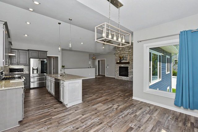 620 E Clancy STREET, Jefferson, WI 53549