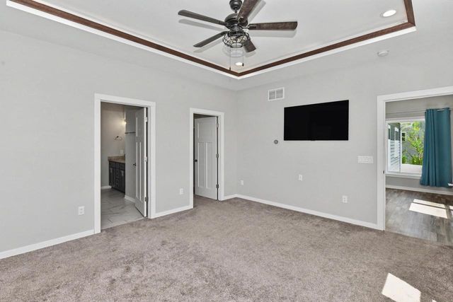 620 E Clancy STREET, Jefferson, WI 53549