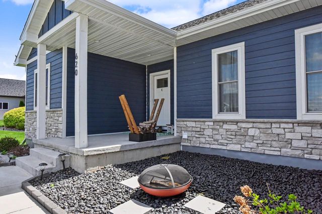 620 E Clancy STREET, Jefferson, WI 53549