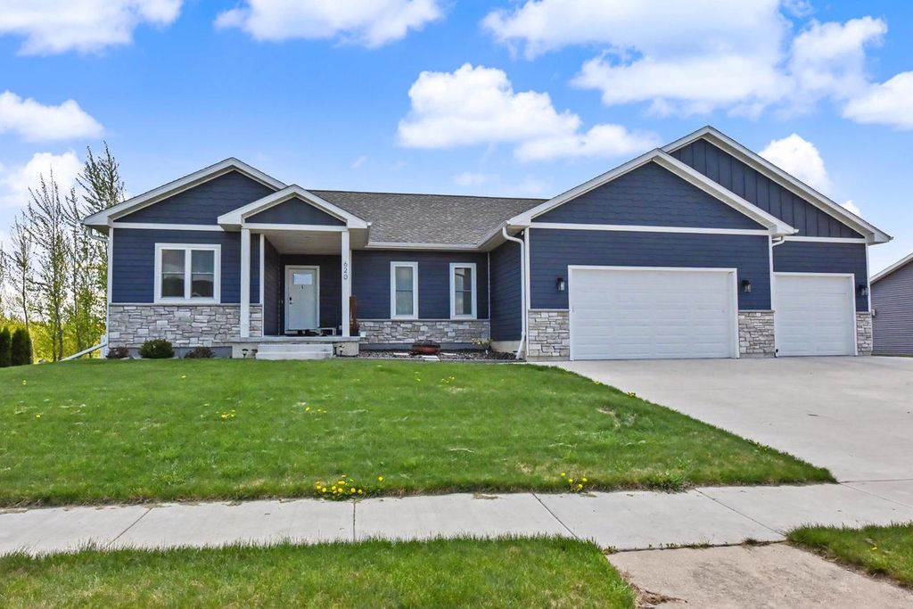 620 E Clancy STREET, Jefferson, WI 53549