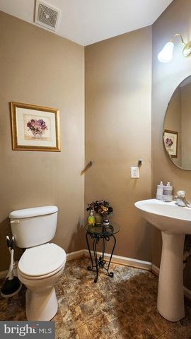 10307 KEEPSAKE LN, Upper Marlboro, MD 20772