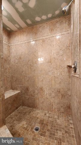 10307 KEEPSAKE LN, Upper Marlboro, MD 20772