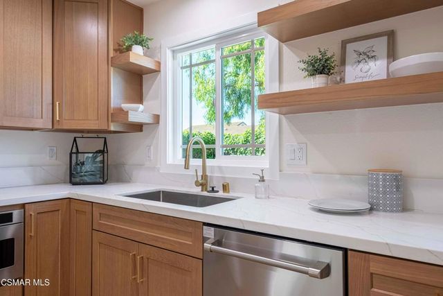 3079 E Sierra Drive, Thousand Oaks, CA 91362