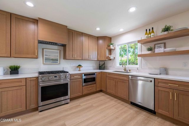 3079 E Sierra Drive, Thousand Oaks, CA 91362