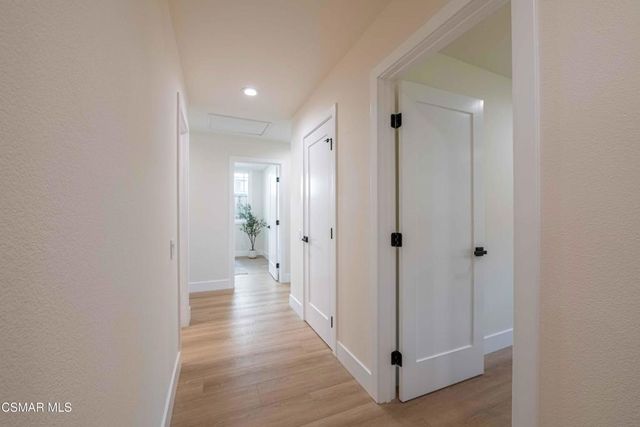 3079 E Sierra Drive, Thousand Oaks, CA 91362