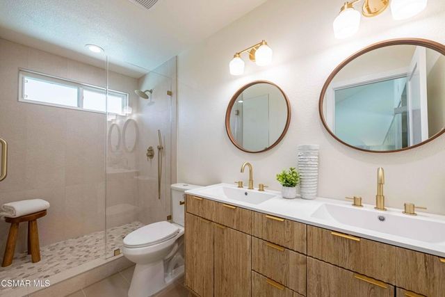 3079 E Sierra Drive, Thousand Oaks, CA 91362