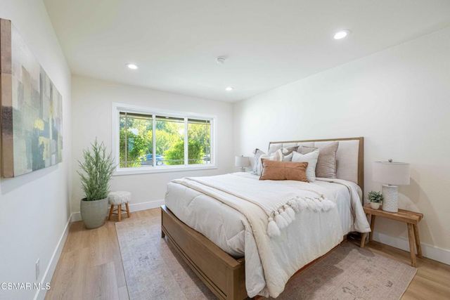 3079 E Sierra Drive, Thousand Oaks, CA 91362