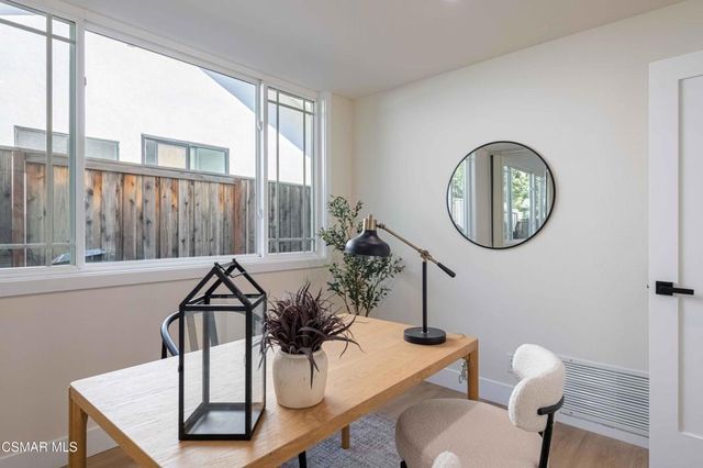 3079 E Sierra Drive, Thousand Oaks, CA 91362