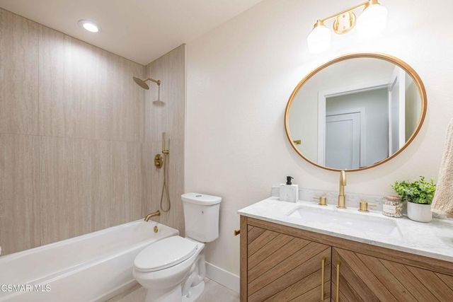 3079 E Sierra Drive, Thousand Oaks, CA 91362