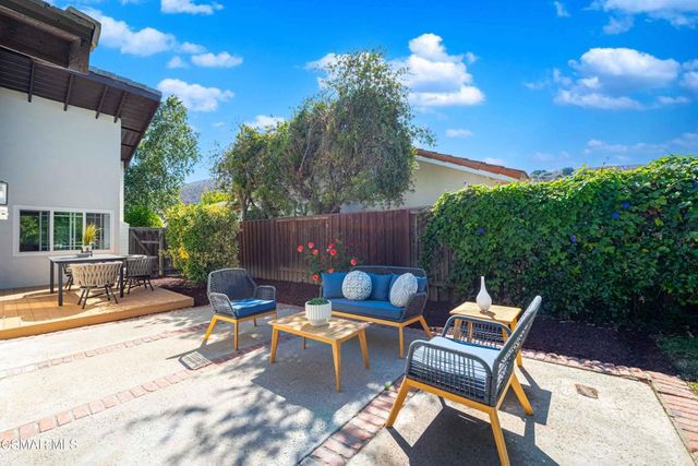 3079 E Sierra Drive, Thousand Oaks, CA 91362