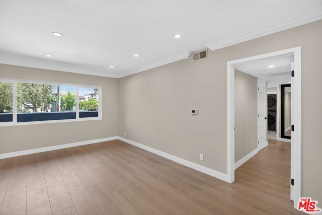 1126 N Central Avenue 101, Glendale, CA 91202