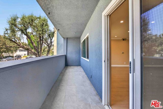 1126 N Central Avenue 101, Glendale, CA 91202