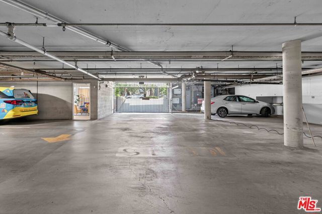 1126 N Central Avenue 101, Glendale, CA 91202
