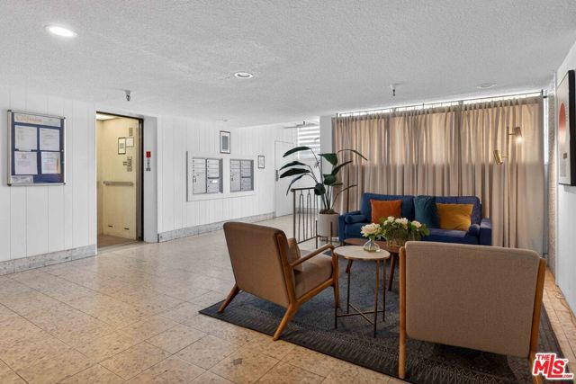 1126 N Central Avenue 101, Glendale, CA 91202
