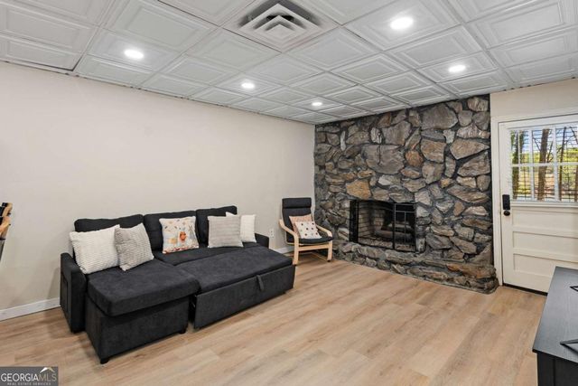 3346 Little Circle, Gainesville, GA 30506