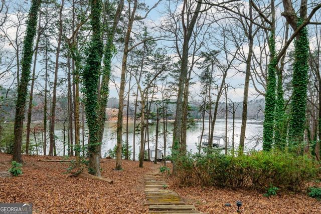 3346 Little Circle, Gainesville, GA 30506