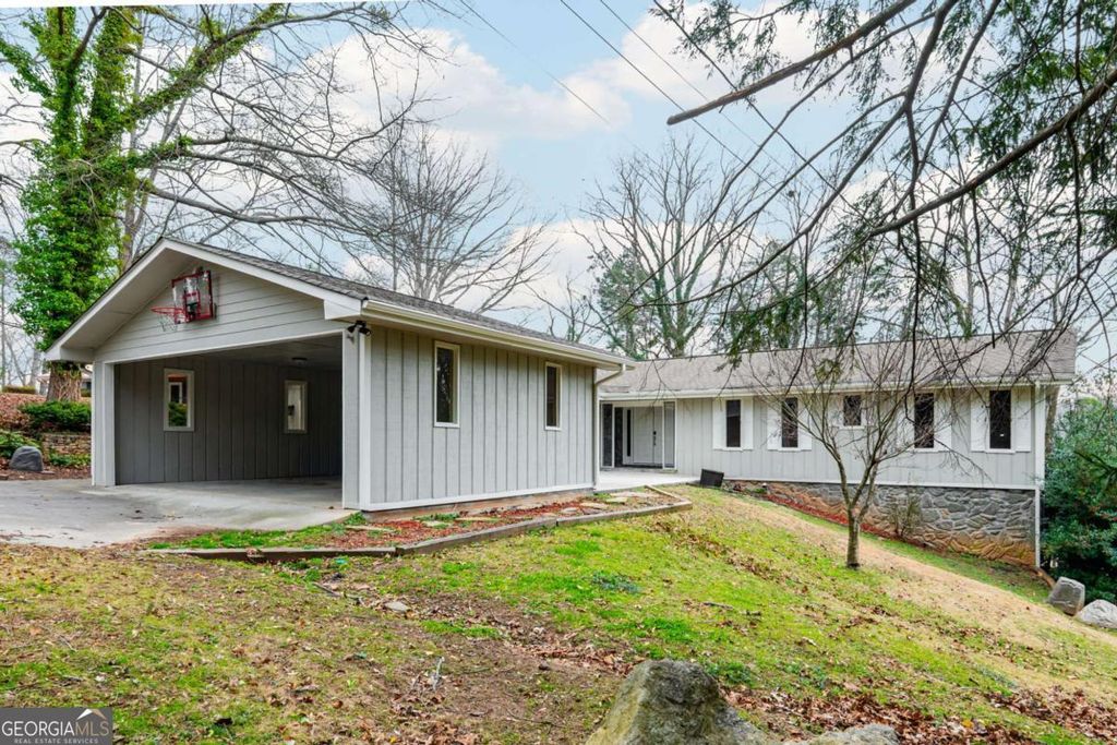 3346 Little Circle, Gainesville, GA 30506