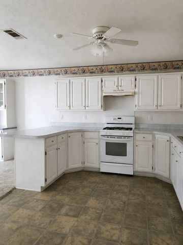 502 E College Street, Leonard, TX 75452
