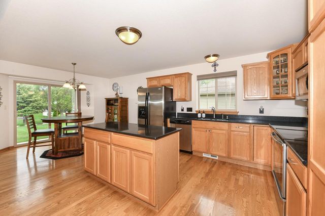 606 E Emily AVENUE, Elkhorn, WI 53121