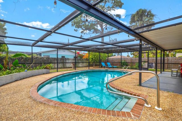 3310 SIESTA DRIVE, Venice, FL 34293