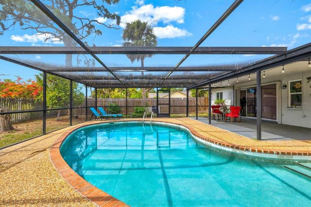 3310 SIESTA DRIVE, Venice, FL 34293