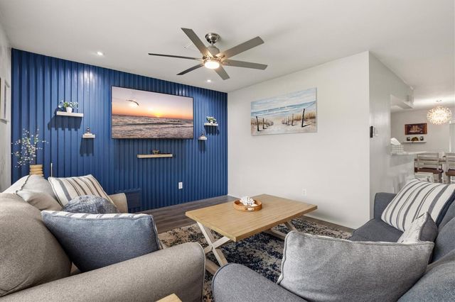 3310 SIESTA DRIVE, Venice, FL 34293